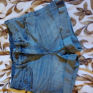 High Rise Curvey shorts from Aeropostale